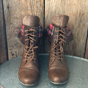 Forever Women’s Size 8.5 Brown Calf Height Boots